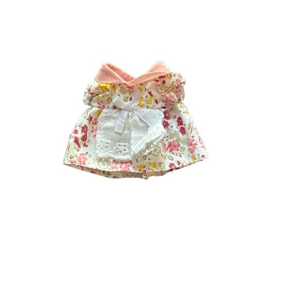 Sylvanian Families Calico Critters Koala Mother Floral Dress With Lace Apron - Picture 1 of 2